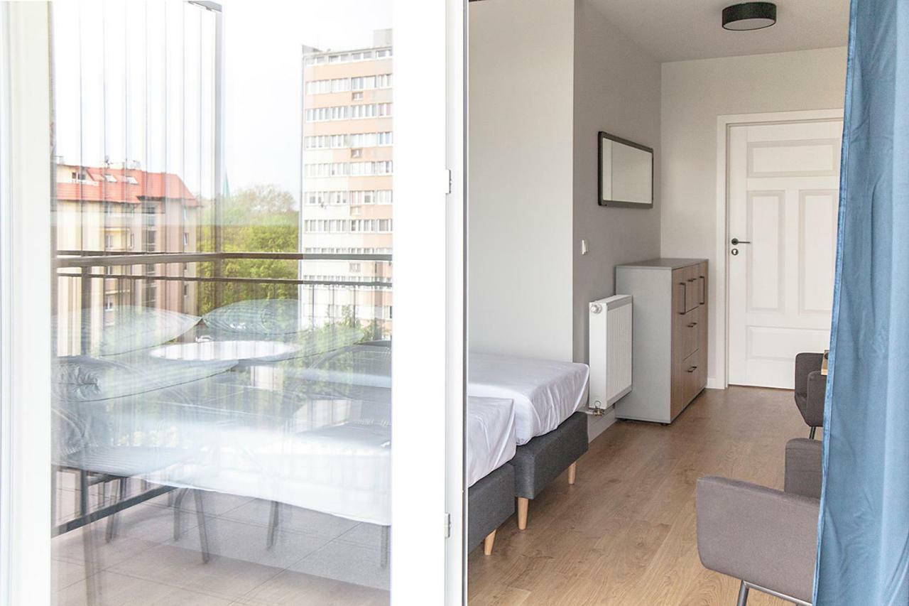 Moho Xl Hostel Wroclaw Ngoại thất bức ảnh